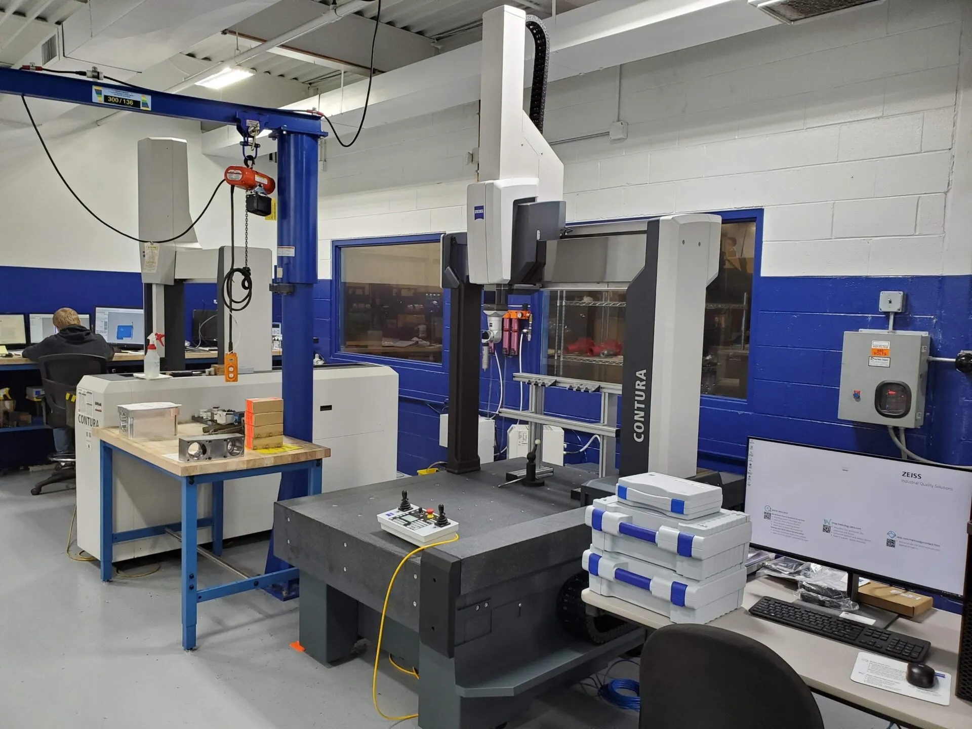 Zeiss Contura